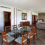 Ref. 84 Monte Castillo